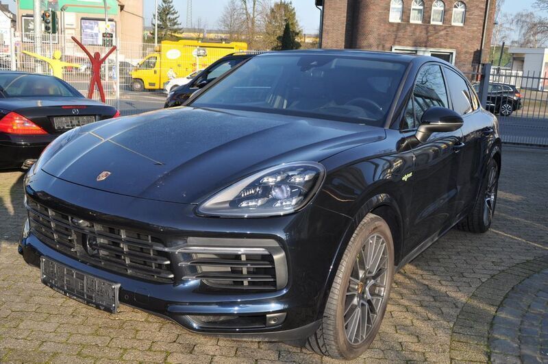Blau Gebraucht 2020 Porsche Cayenne SUV | 83.900 € - Bild 1/4