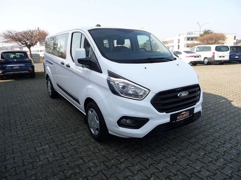 Gebraucht Ford Transit Custom 131 PS (96 kW) 2019 Frozen white Van / Kleinbus