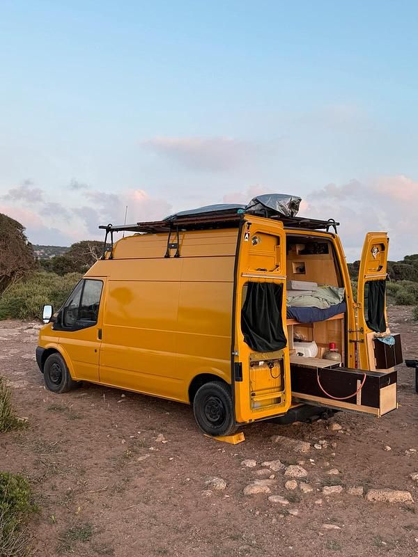 Second-hand Ford Transit 110 CP (80 kW) 2007 Galben Monovolum