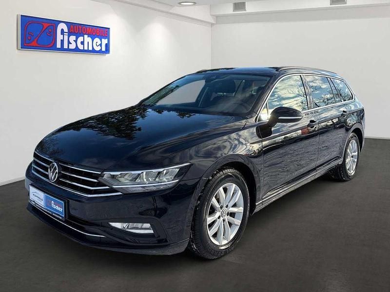 Gebraucht VW Passat Business 150 PS (110 kW) 2022 Deep black perleffekt c9x Kombi