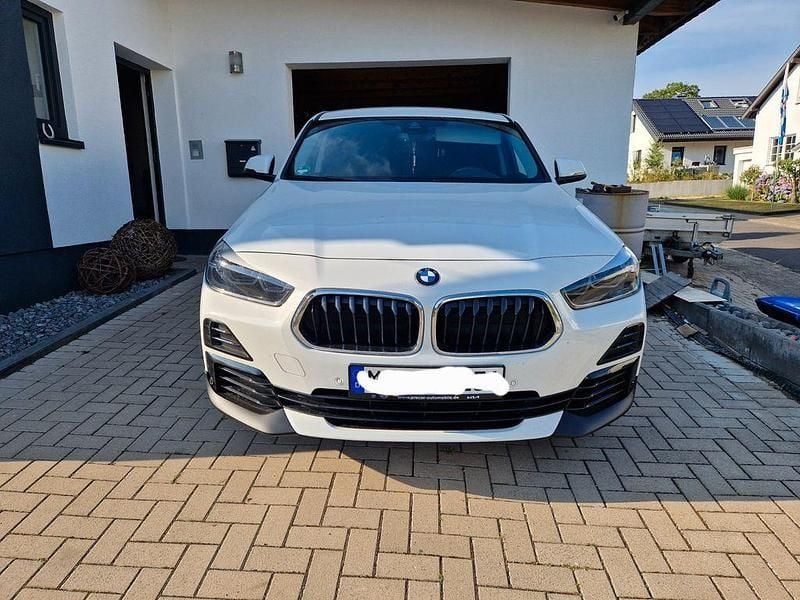 Weiß Gebraucht 2022 BMW X2 SUV | 23.500 € (Superpreis) - Bild 1/4