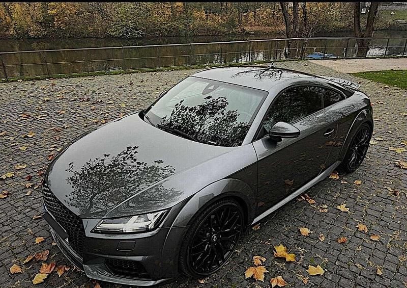 Gebraucht Audi TT S-Line 230 PS (169 kW) 2015 Grau Coupé