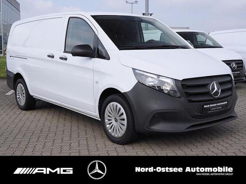 Second-hand Mercedes Vito 2024 Alb Van