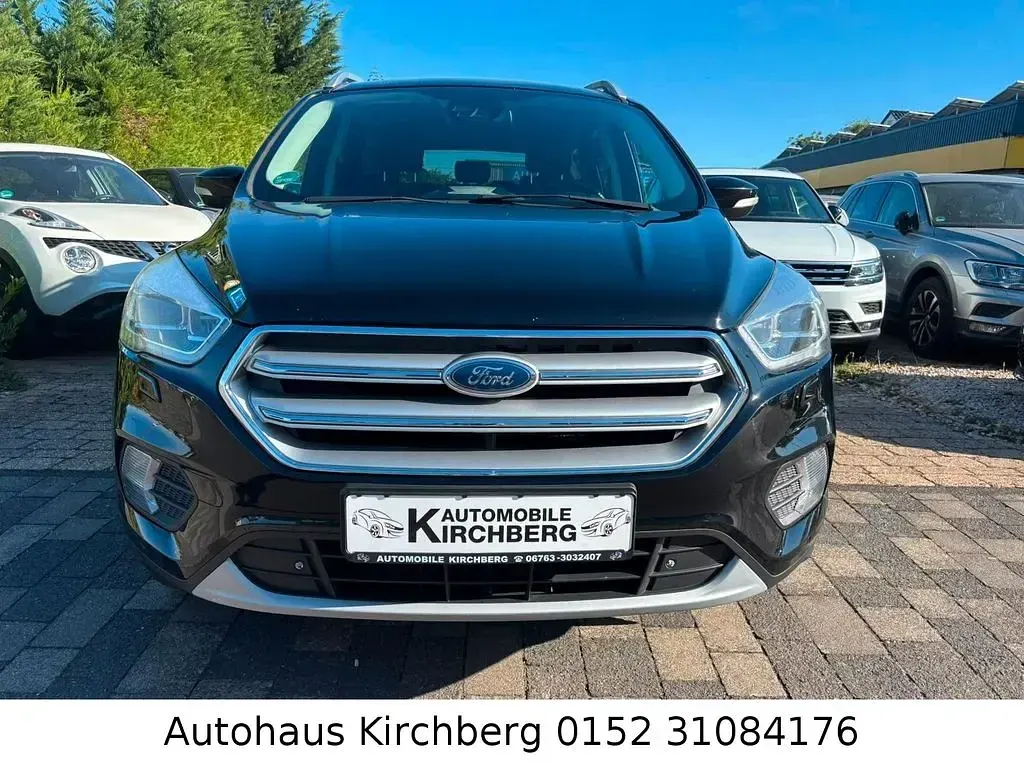 Gebraucht Ford Kuga Titanium 179 PS (131 kW) 2018 Schwarz SUV
