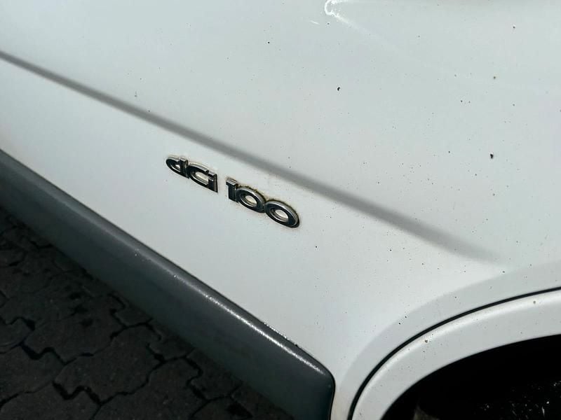 Gebraucht Renault Trafic 101 PS (74 kW) 2005 Van / Kleinbus