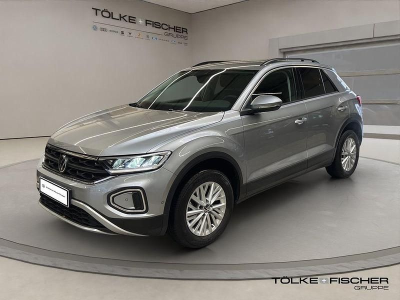 Gebraucht VW T-Roc Life 150 PS (110 kW) 2022 Pyrit silber (metallic) SUV