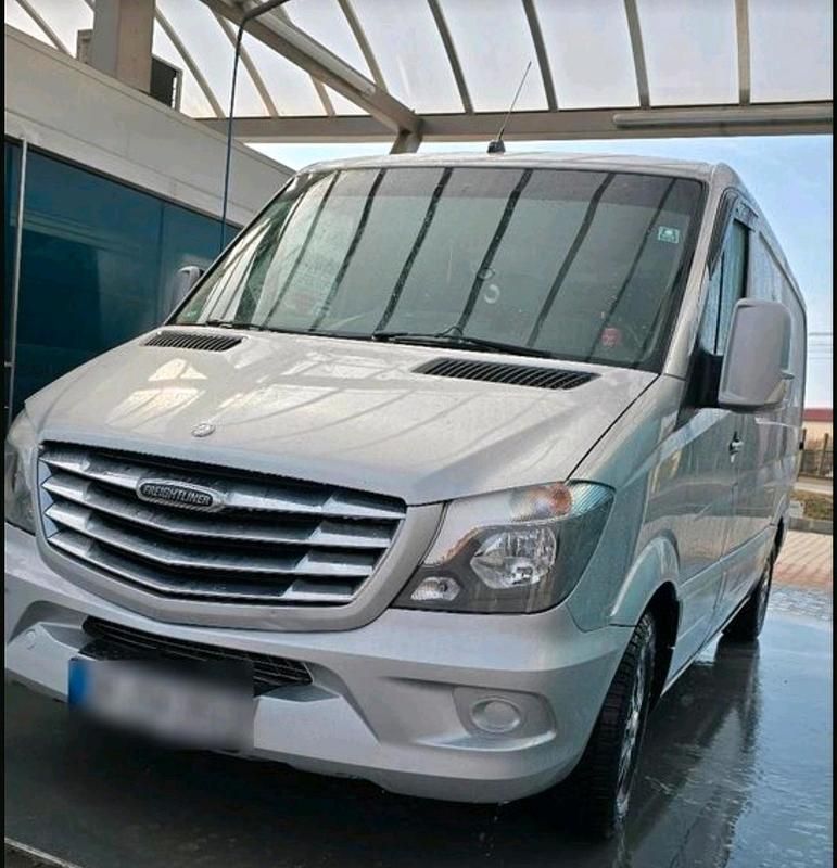 Silber Gebraucht 2015 Mercedes Sprinter Van | 14.999 € - Bild 1/4