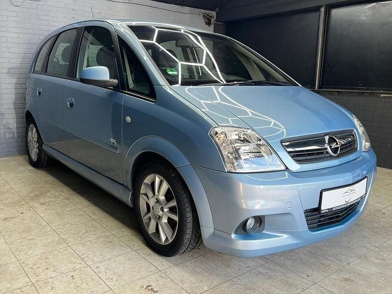 Używany Opel Meriva OPC 105 KM (77 kW) 2008 Niebieski Minivan