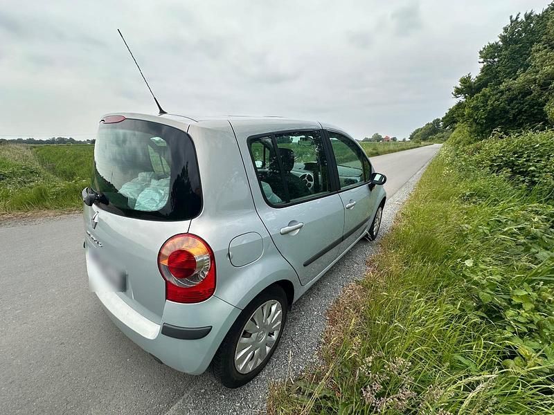 Gebraucht Renault Modus 109 PS (80 kW) 2006 Andere farben Van / Kleinbus