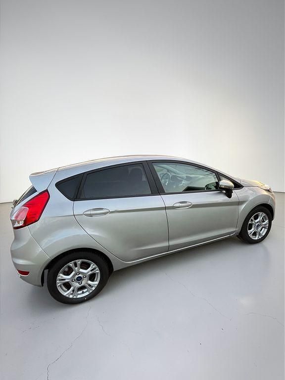 Gebraucht Ford Fiesta SYNC Edition 95 PS (69 kW) 2013 Grau Kleinwagen