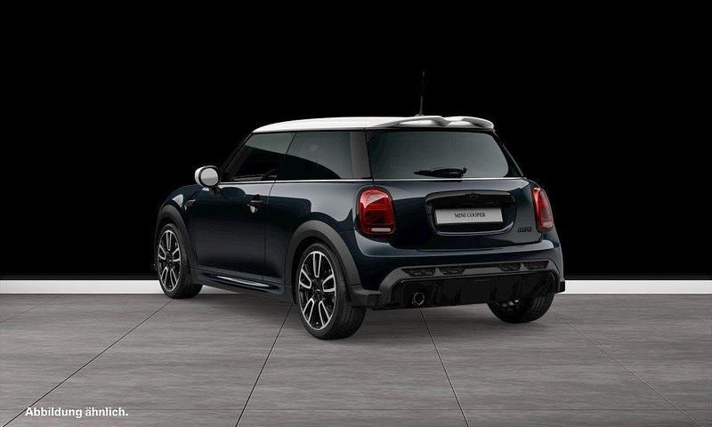 Gebraucht Mini Cooper Hatch 136 PS (100 kW) 2021 Blau Kleinwagen