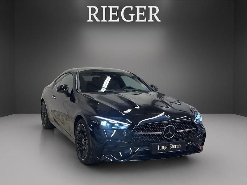 Gebraucht Mercedes CLE200 Premium 204 PS (150 kW) 2025 Schwarz