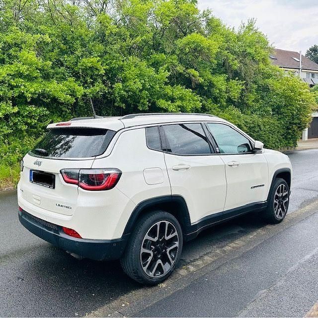 Gebraucht Jeep Compass Limited 170 PS (125 kW) 2020 Weiß SUV