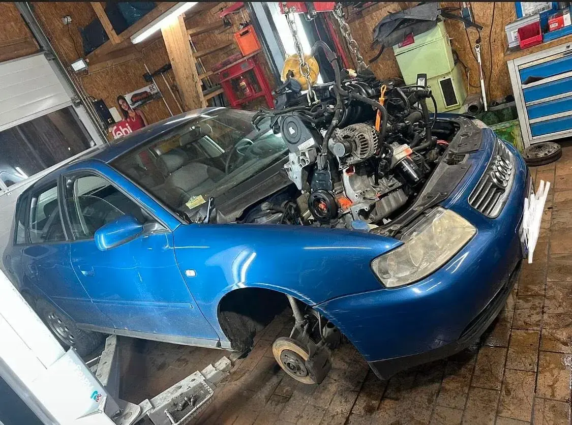 Gebraucht Audi A3 102 PS (75 kW) 2000 Blau Kleinwagen