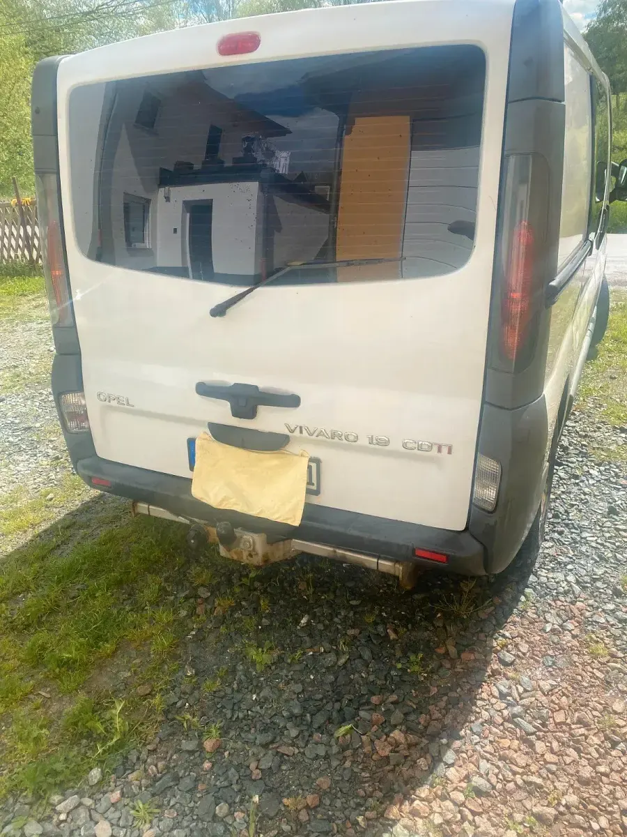 Gebraucht Opel Vivaro 101 PS (74 kW) 2006 Weiß Van / Kleinbus