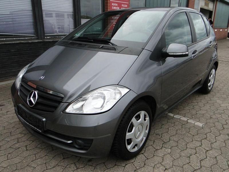 Gebraucht Mercedes A150 95 PS (69 kW) 2008 Grau Limousine