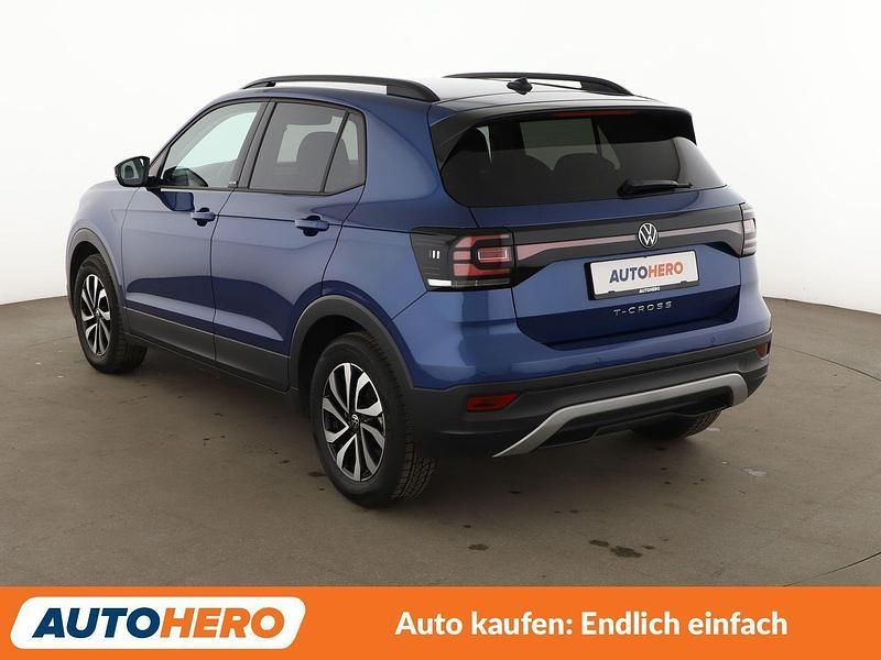 Gebraucht VW T-Cross Active 110 PS (80 kW) 2022 Blau SUV
