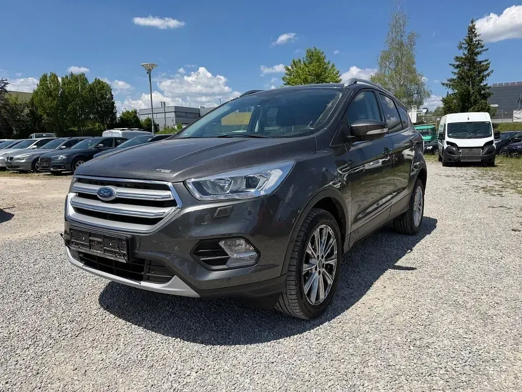 Gebraucht Ford Kuga Cool & Connect 150 PS (110 kW) 2019 SUV