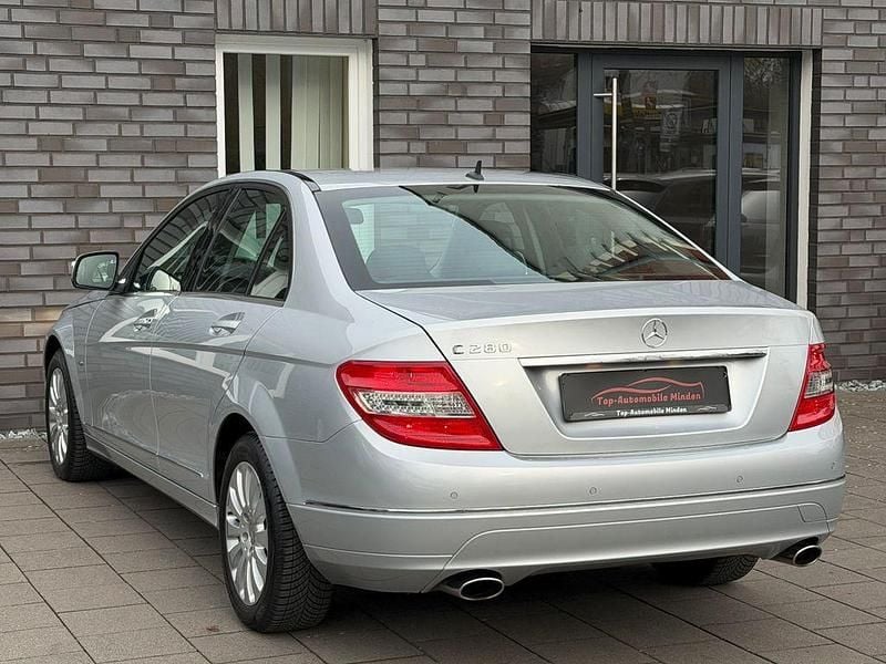 Gebraucht Mercedes C280 231 PS (169 kW) 2007 Silber Limousine