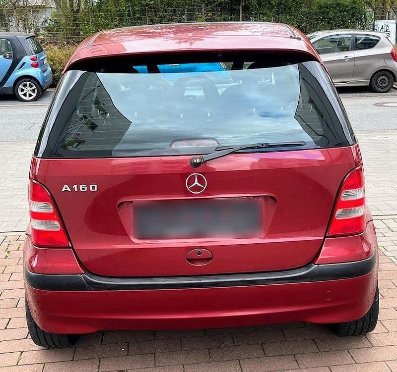 Gebraucht Mercedes A160 102 PS (75 kW) 2002 Rot Kleinwagen