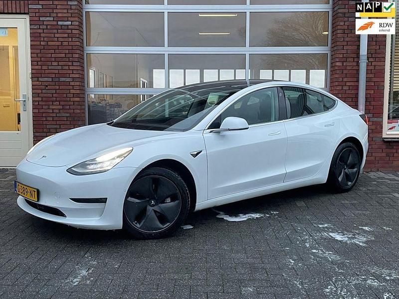 Weiß Gebraucht 2019 Tesla Model 3 Long Range AWD Limousine | 17.400 € (Fairer Preis) - Bild 1/4