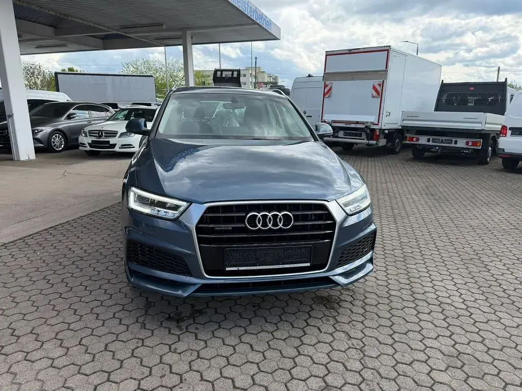Gebraucht Audi Q3 Sport 150 PS (110 kW) 2017 Utopiablau SUV
