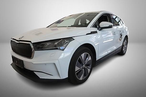 Weiß Gebraucht 2021 Skoda Enyaq iV SUV | 26.499 € (Guter Preis) - Bild 1/3