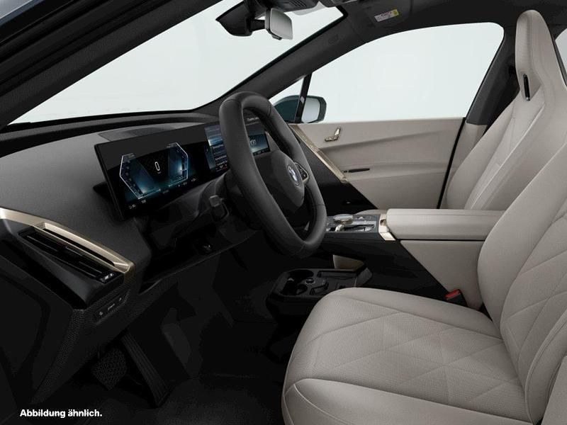 Gebraucht BMW iX 300 kW (408 PS) 2025 Blau SUV