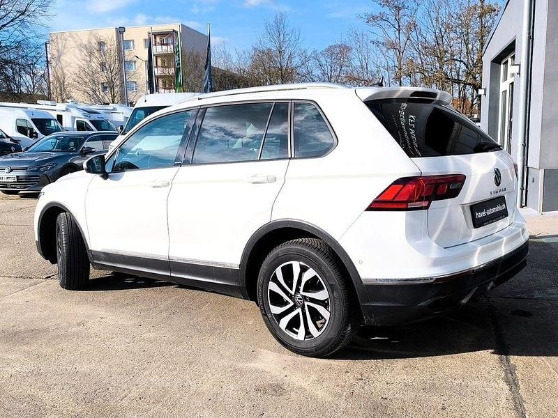 Gebraucht VW Tiguan Active 150 PS (110 kW) 2021 Weiß SUV