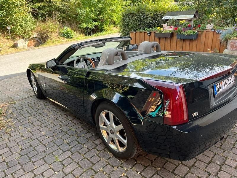 Gebraucht Cadillac XLR 326 PS (239 kW) 2004 Schwarz Cabrio