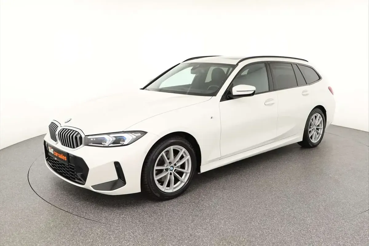 Gebraucht BMW 320 M Sport 190 PS (139 kW) 2025 Weiß Limousine