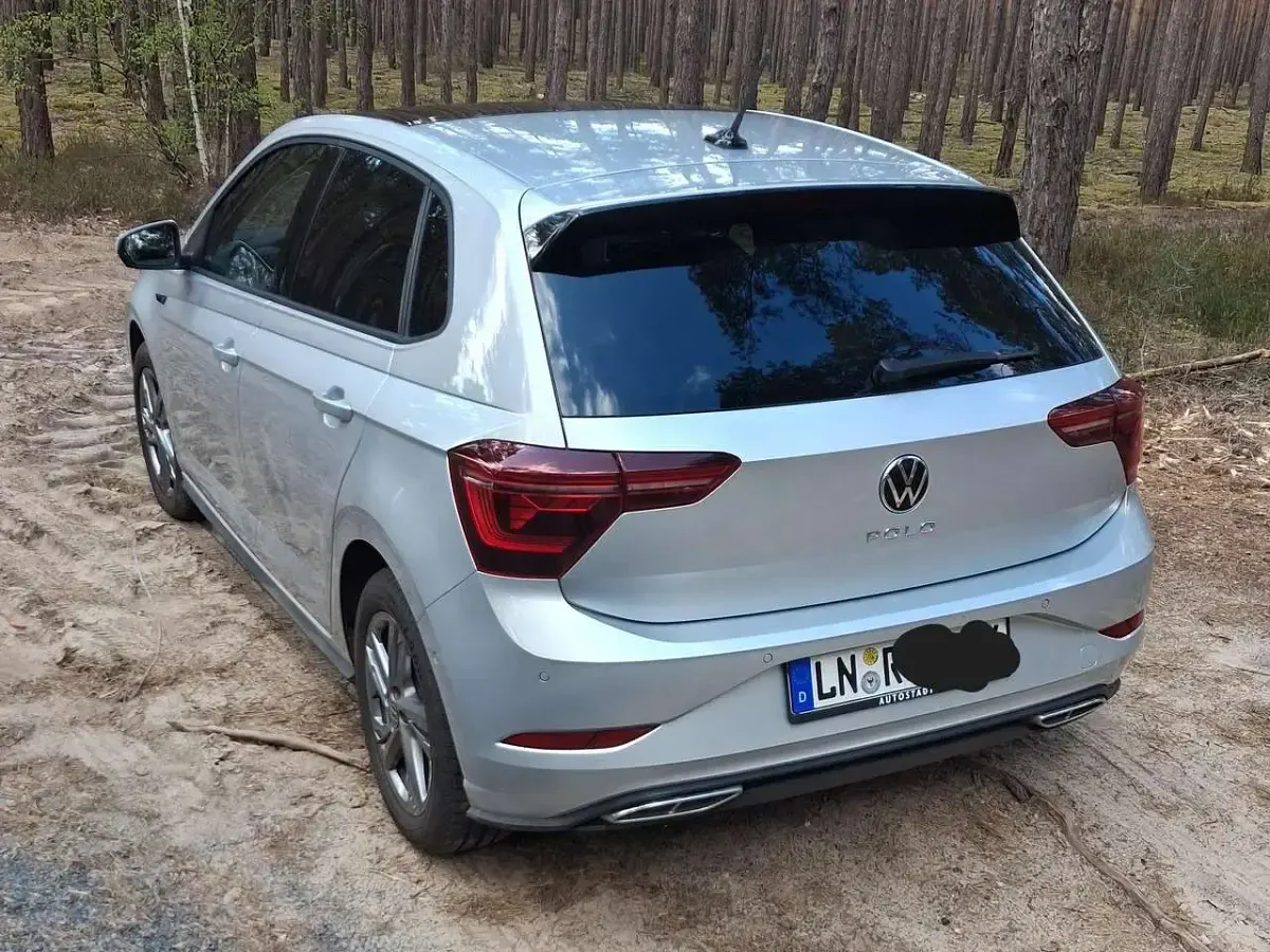 Gebraucht VW Polo R-line 110 PS (80 kW) 2024 Silber Kleinwagen