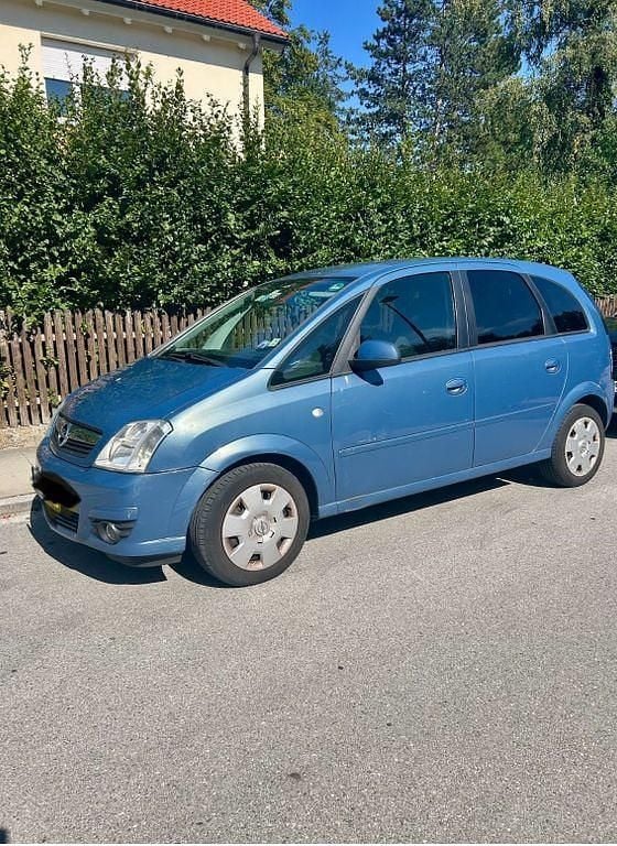 Grün Gebraucht 2009 Opel Meriva Selection Van / Kleinbus | 1.700 € (Fairer Preis) - Bild 1/4