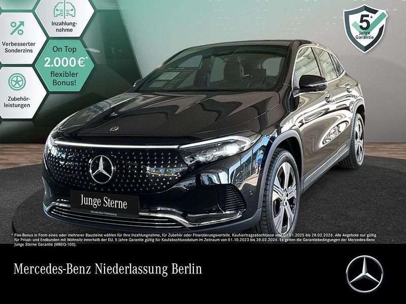 Schwarz Gebraucht 2024 Mercedes EQA350 Electric Art SUV | 35.890 € (Etwas zu teuer) - Bild 1/3