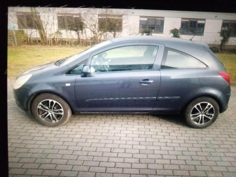 Gebraucht Opel Corsa Edition 80 PS (58 kW) 2007 Grau Limousine