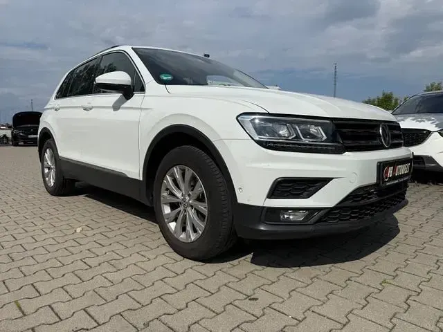 Gebraucht VW Tiguan Comfortline 179 PS (131 kW) 2018 Weiß SUV
