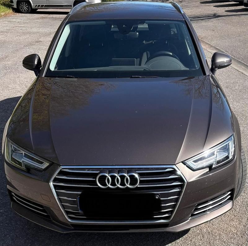 Gebraucht Audi A4 Design 150 PS (110 kW) 2018 Braun Kombi