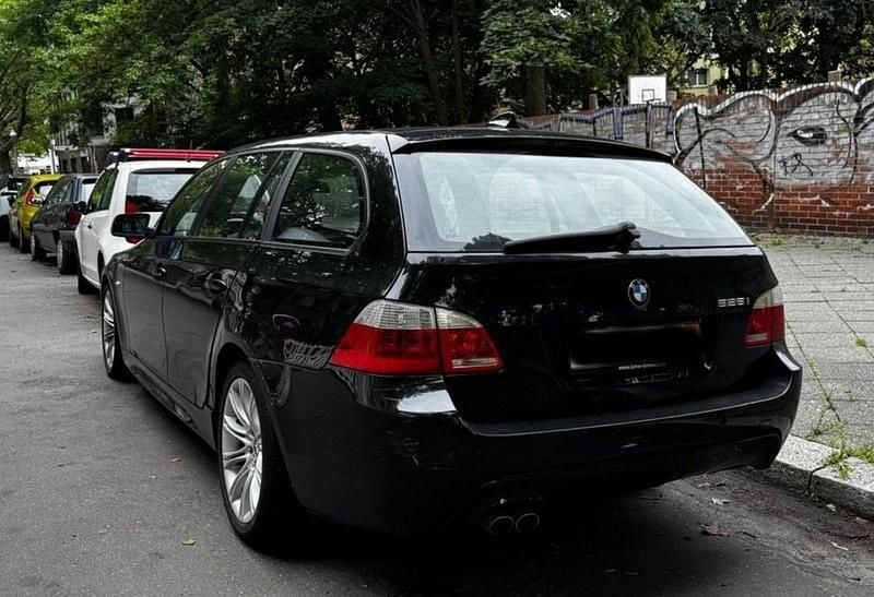 Schwarz Gebraucht 2005 BMW 525 M Sport Kombi | 4.599 € (Fairer Preis) - Bild 1/4