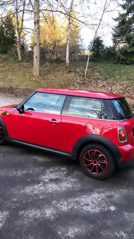 Gebraucht Mini Cooper 95 PS (69 kW) 2009 Rot Kleinwagen