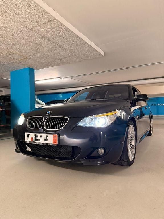 Schwarz Gebraucht 2006 BMW 523 M Sport Limousine | 6.900 € (Fairer Preis) - Bild 1/4