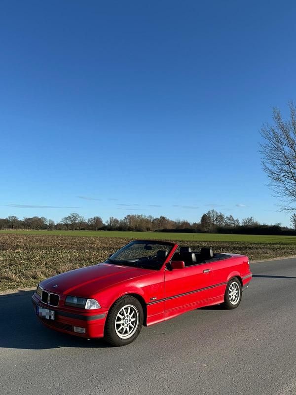 Gebraucht BMW 320 Cabriolet Basis 150 PS (110 kW) 1994 Rot Cabrio