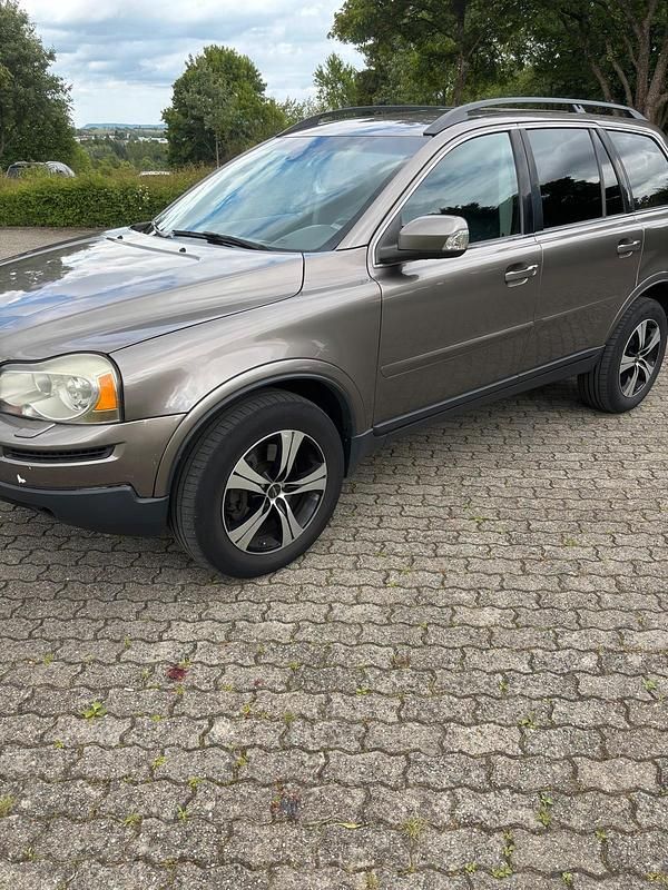 Braun Gebraucht 2008 Volvo XC90 SUV | 4.800 € (Fairer Preis) - Bild 1/4
