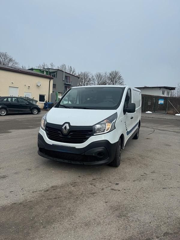 Gebraucht Renault Traffic 2018 Weiß Van / Kleinbus