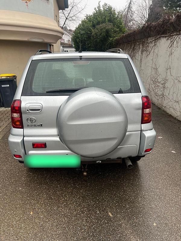 Gebraucht Toyota RAV4 150 PS (110 kW) 2005 Silber SUV