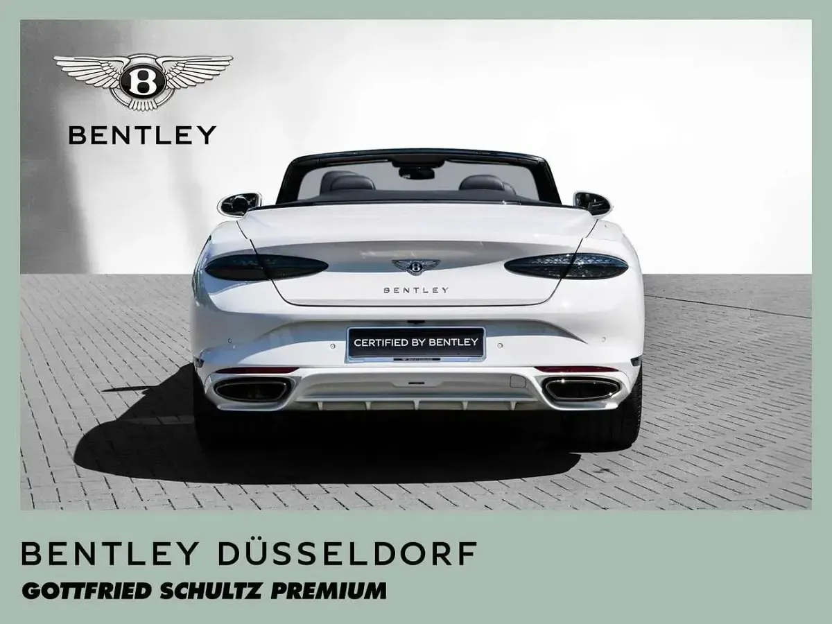 Gebraucht Bentley Continental 782 PS (575 kW) 2025 Glacier white Cabrio