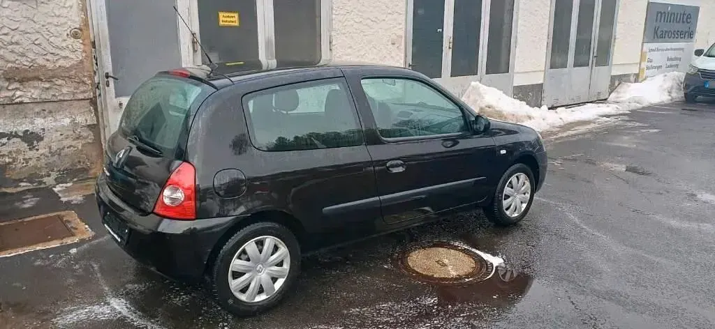 Gebraucht Renault Clio 55 PS (40 kW) 2007 Schwarz Kombi