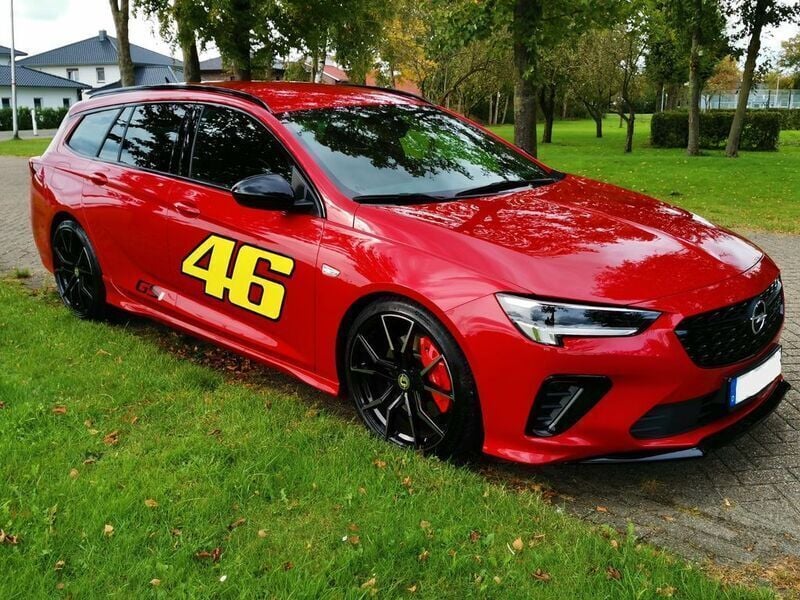Rot Gebraucht 2022 Opel Insignia Kombi | 35.400 € (Etwas zu teuer) - Bild 1/4