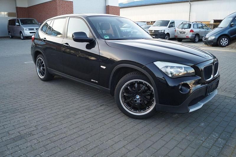 Second-hand BMW X1 150 CP (110 kW) 2010 Negru SUV