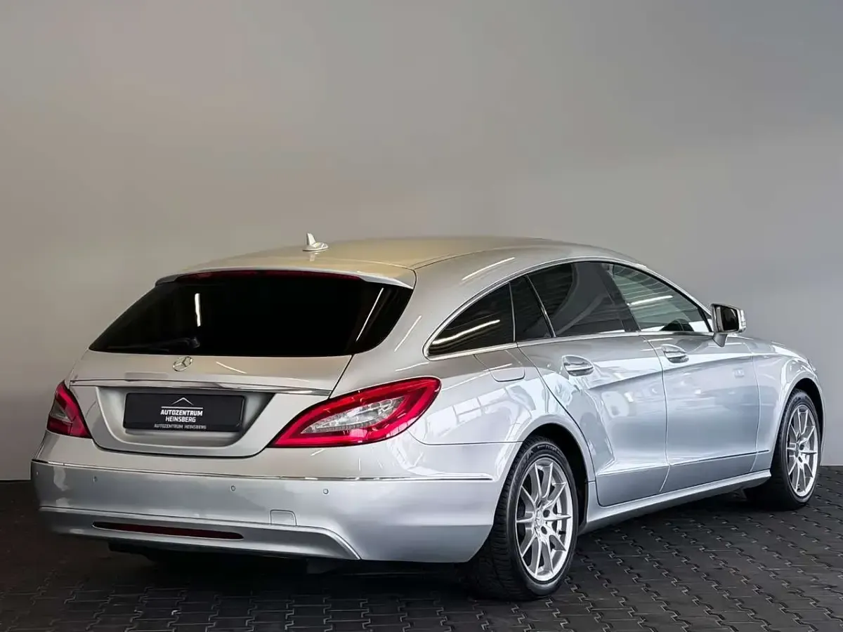 Gebraucht Mercedes CLS350 265 PS (194 kW) 2013 Silber Limousine