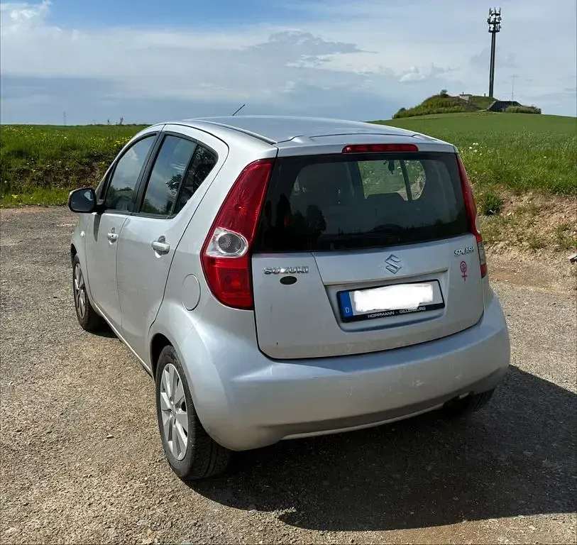 Usata Suzuki Splash Basic 68 CV (50 kW) 2010 Argento Utilitaria